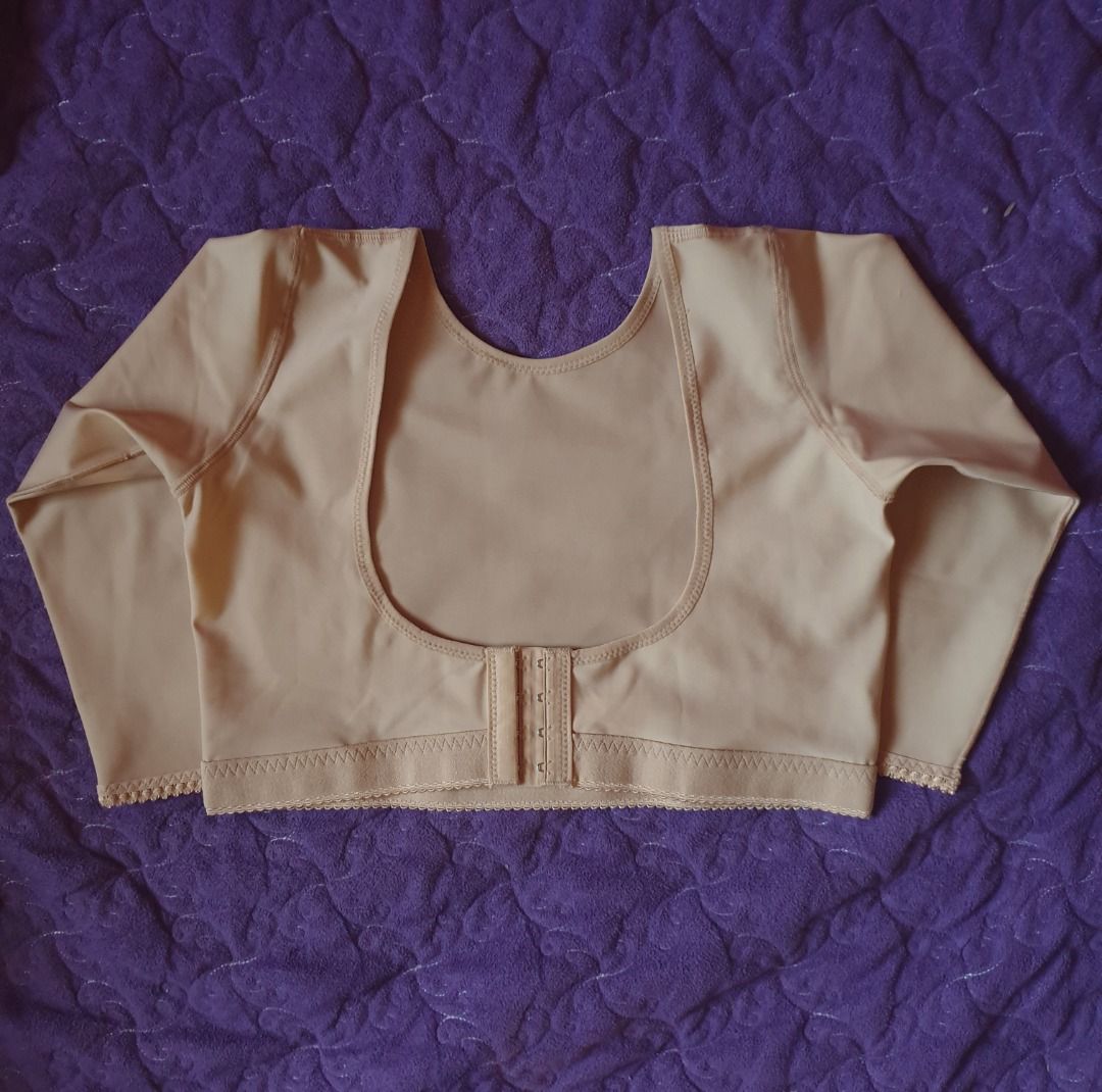 Arm Shaper (Category: Undergarments & Loungewear) located in Baguio. Submitted by formorecravings (Listing ID 1291095192, Image 2). Description: New. Selling as is. Details/description shown on 3rd up to last photo. Price per piece. Available in black and beige (1 each).