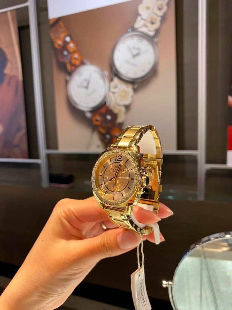 Coach boyfriend watch gold store