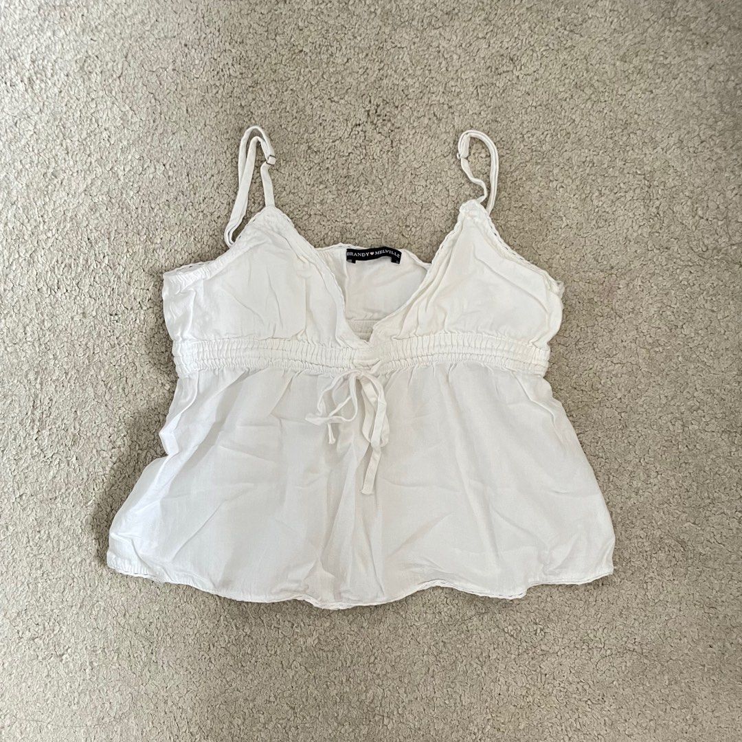 Brandy Melville Edith Lace Tank Top, Women's Fashion, Tops, Sleeveless on  Carousell