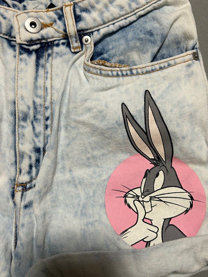 Bugs bunny shorts h&m 2025
