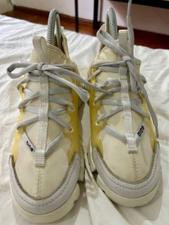 (Category: ) located in . Submitted by anjac. (Listing ID 1291051109, Image 1). Description: .