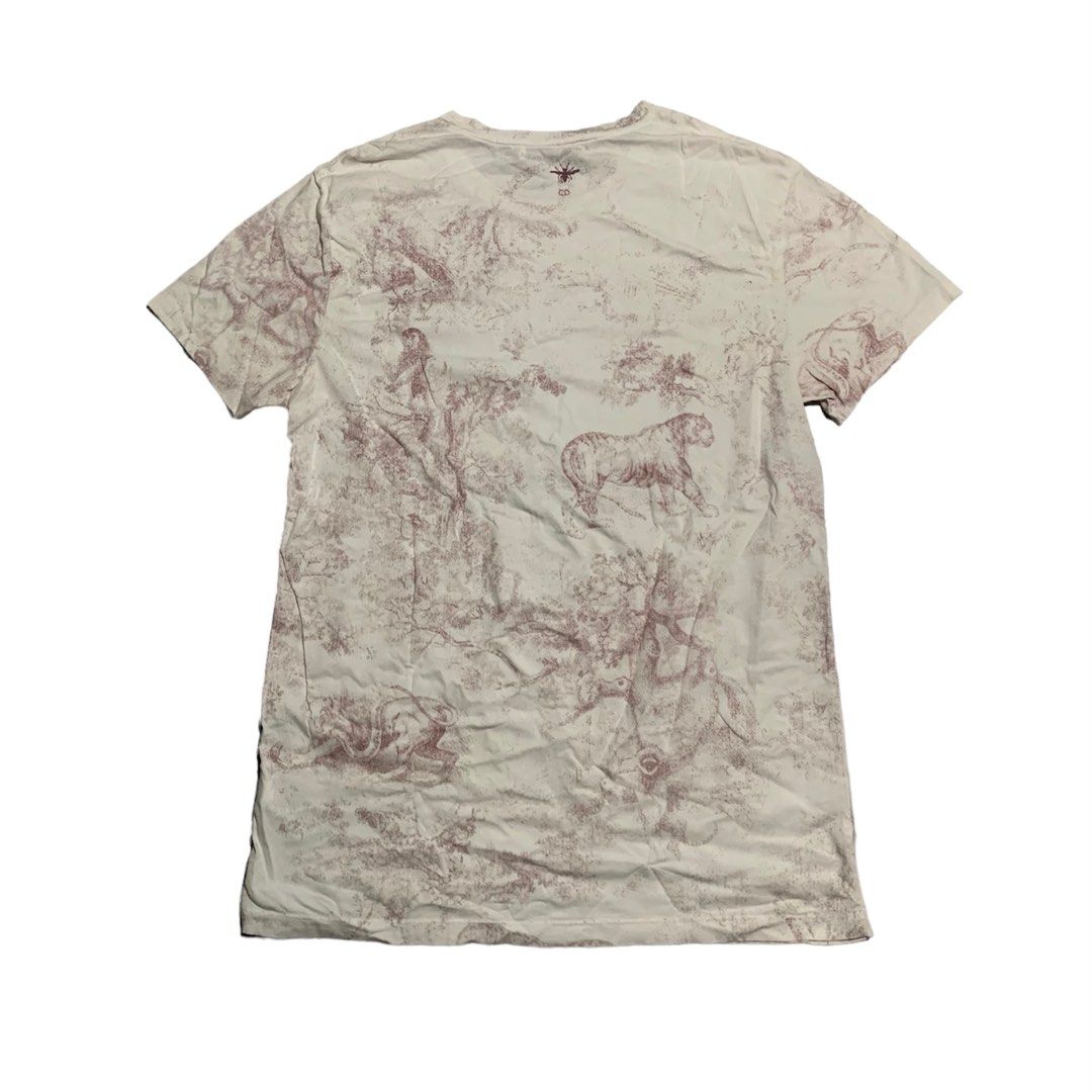 Christian Dior Diorodeo Shirt (Category: Luxury Apparel) located in Bacolod City. Submitted by boujee.wardrobes (Listing ID 1291152004, Image 2). Description: Diorodeo Marbel Burgundy Tee Size Med to Large Mens 29.5L 20.5W No issues.