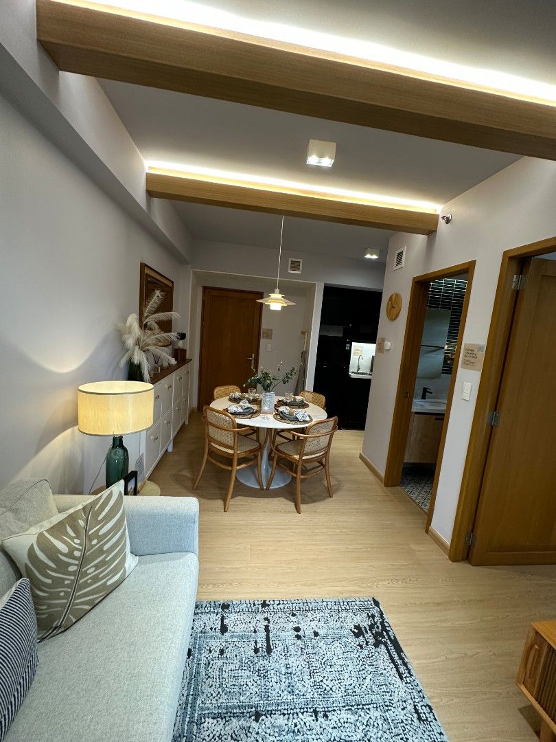 UNA Apartment in Biñan Laguna (Category: Apartments & Condos) located in Paranaque City. Submitted by athomephrealty (Listing ID 1291017953, Image 3). Description: 1 bedroom prime and deluxe units available! 📍Una Apartments 📍Sevina Park, Biñan, Laguna 📍Downpayment payable in 24 months; Balance thru bank 📍Turnover time 2027 Viewing strictly by appointment. Pls. contact: Maritoni Trinidad 0917 186 69 62 #unaapartments #sevinapark #arthaland #co