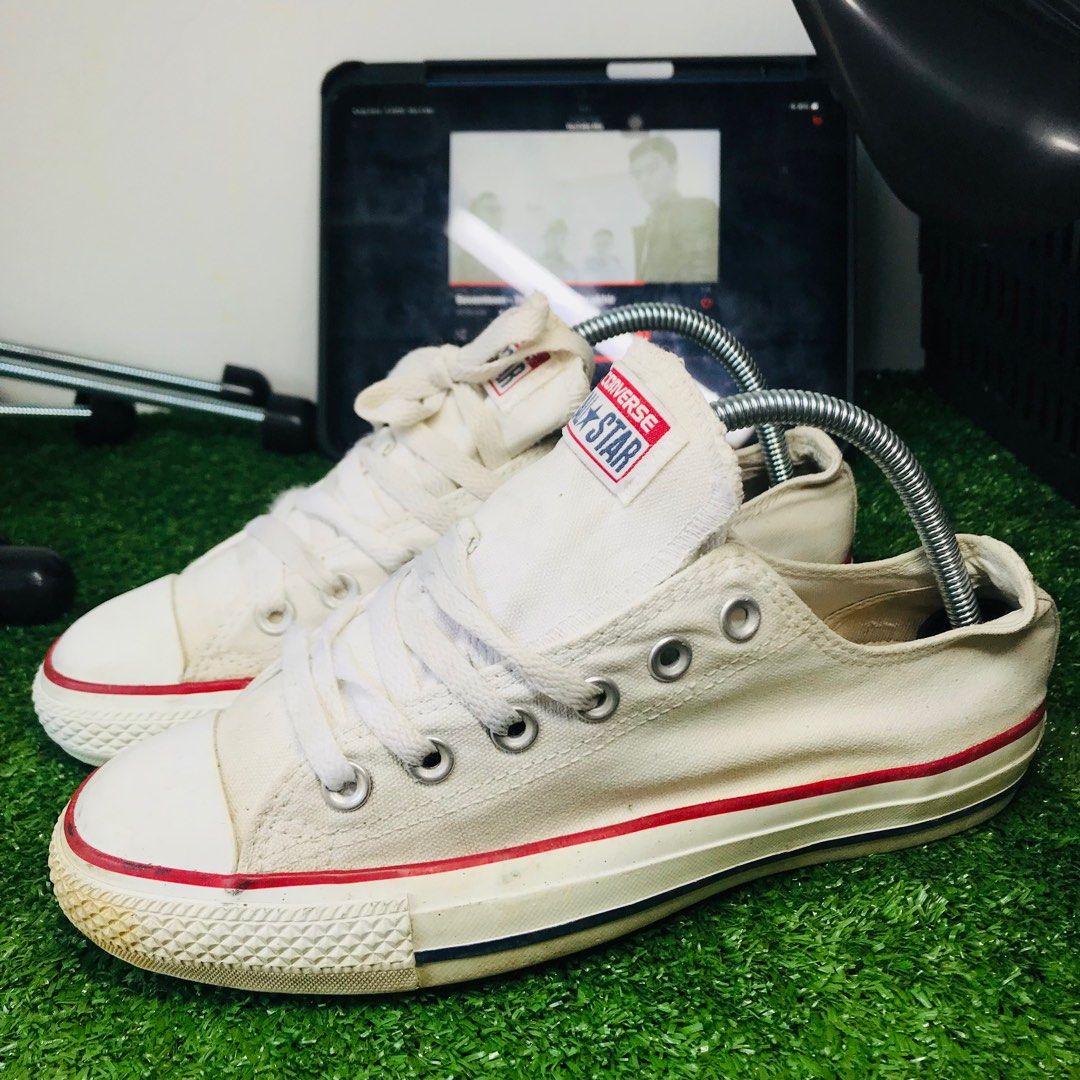 Jogging in converse all stars 2025