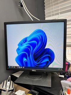Dell P1917S (DP + HDMI + VGA)(大量)(多款)二手 顯示器 / 屏幕 / 電腦Mon螢幕 | SECOND64174359420291110