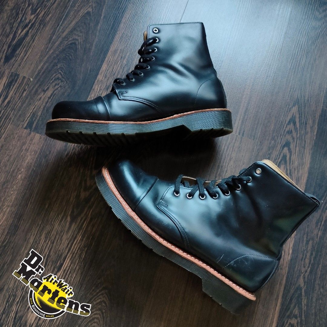 Dr martens charlton store