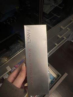 （分類：）位於 。 由 fanniee_ 提交（商品編號 1291183047，圖片 1）。簡介： 。