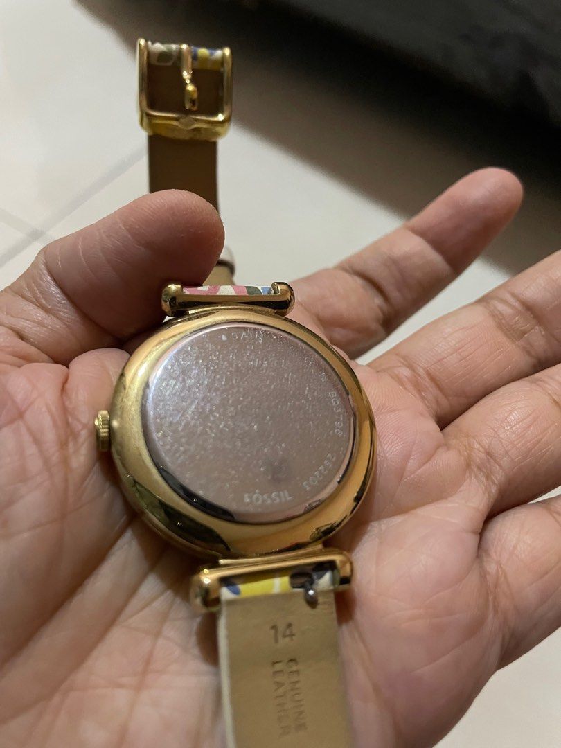 FREE POSTAGE Authentic Fossil floral watch