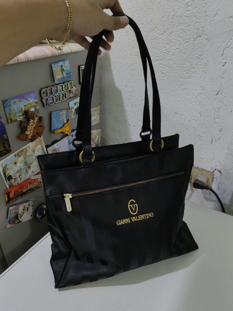 GIANNI VALENTINO BAG Luxury Bags Wallets on Carousell