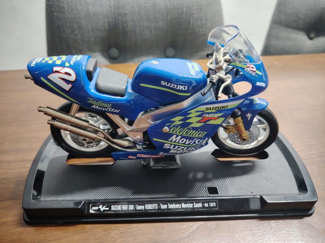Amazon | GuiLoy 1/10 SUZUKI RGV500#2 K.Roberts Movistar