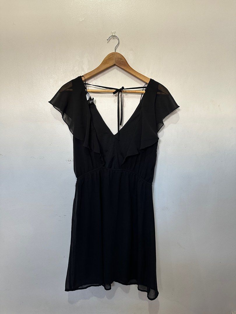 H&m chiffon black dress, Women's Fashion, Dresses & Sets, Dresses on  Carousell