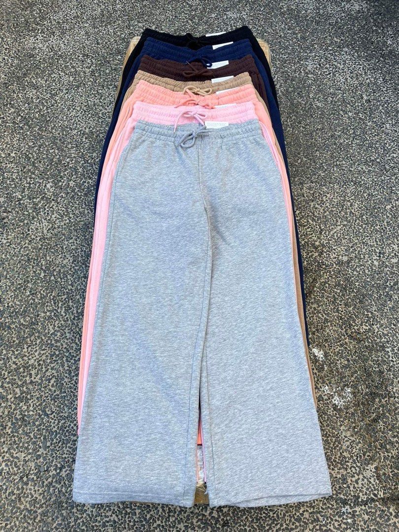 H&M WIDELEG LOUNGEWEAR (Category: Undergarments & Loungewear) located in Quezon City. Submitted by solteraph (Listing ID 1291149802, Image 1). Description: Super comfy loungewear from H&M All brandnew No flaws Limited sizes per color.