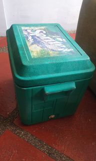 ICE BOX FOR SALE