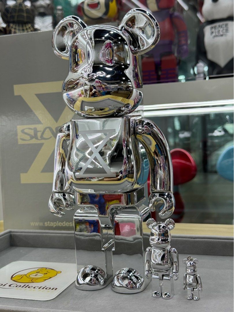 Bearbrick 400% + 100% Medicom Toy X Jeff Staple 2007 – Édition Spéciale, état Exposé