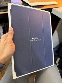 iPad Pro 12.9” Leather Smart Cover