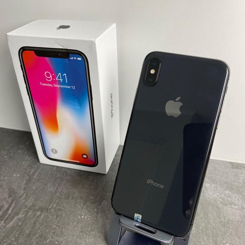 スマートフォン本体 iPhone Xs Space Gray 256 GB au ゲオ公式通販サイト/ゲオオンラインストア【中古】【安心保証