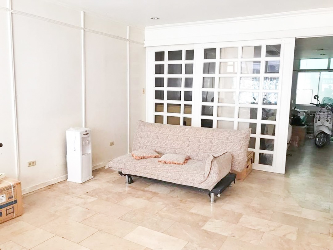 (Category: ) located in . Submitted by everbrightph_09171681688 (Listing ID 1291085520, Image 1). Description: .