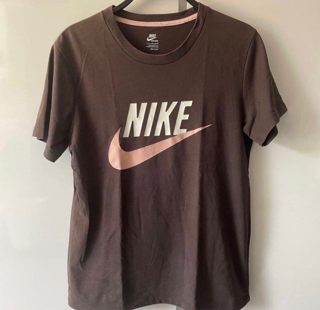 Nike t shirts under $10 outlet