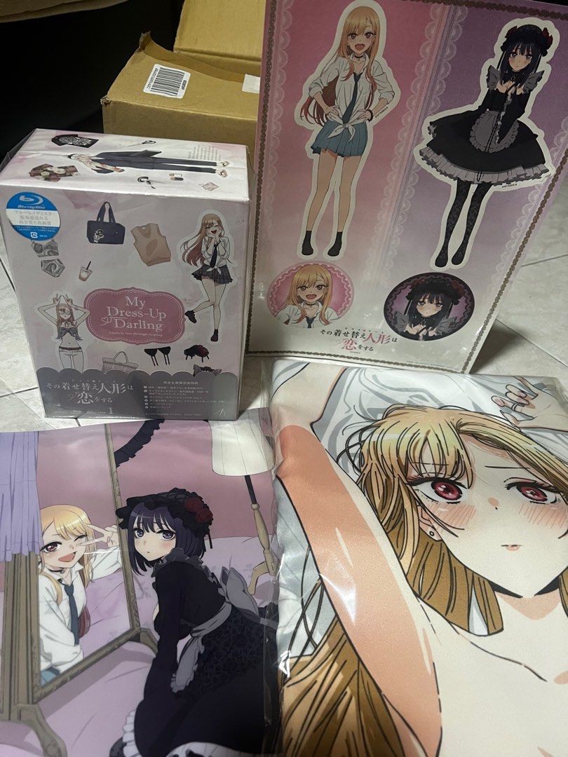 My Dress-Up Darling Vol 1 Blu-Ray Limited Edition Preorder Bonus Body  Pillow, Hobbies & Toys, Memorabilia & Collectibles, J-pop on Carousell