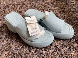 (New & Authentic) Zara Denim Wedge Sandals