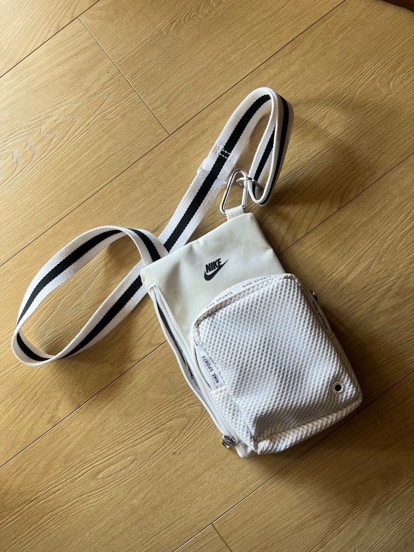 Nike sport deals smit