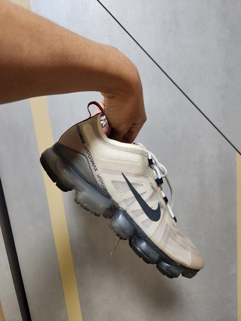 Air vapormax moon particle best sale