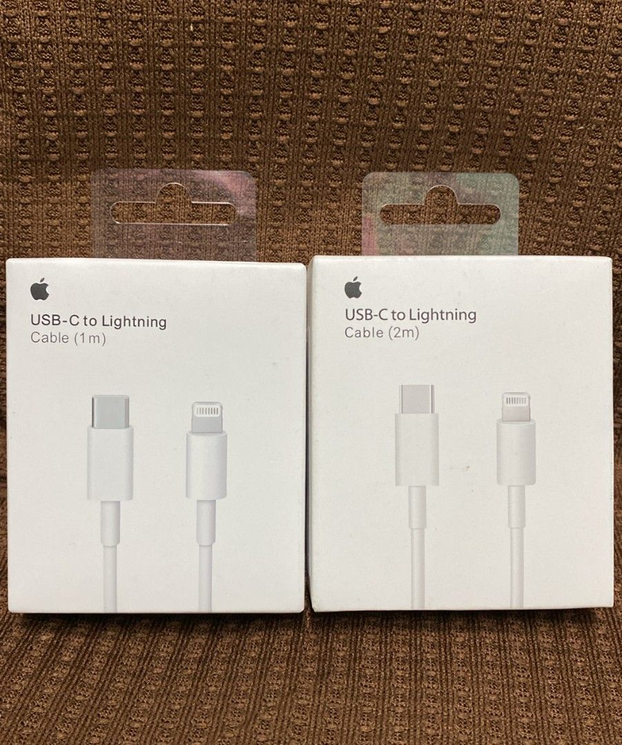 Original charger cable 2M type c to lightning ipad/iPhone (Category: Chargers & Cables) located in Manila. Submitted by milasgadgetph (Listing ID 1291131284, Image 1). Description: sameday delivery in nearby areas METRO MANILA🛵 Kung saan kay ng lalamove 🫶 If you want to order fill up this form:🛒 ORDER NOW SHIP NOW ‼️ GET YOURS NOW 🔥 NAME: NUNBER: EXACT ADDRESS: 🍎ORIGINAL IPHONE CHARGER 11/12/13/14 USB C ADAPTER AND USB C TYPE TO LIGHTNING ⚡ 