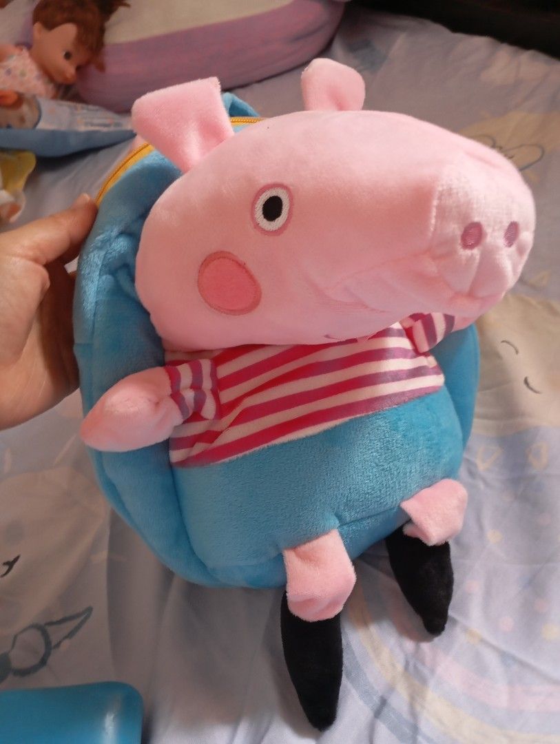 Peppa pig bag (Category: Babies & Kids Fashion) located in Binan City. Submitted by gladypie (Listing ID 1291055859, Image 2). Description: .