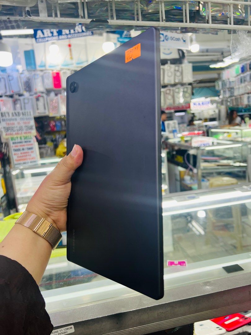 Samsung Tab A8 64gb Wifi (Category: Samsung) located in San Juan City. Submitted by javedsgadgetshop (Listing ID 1291160247, Image 2). Description: OPEN FOR INSTALLMENT VIA CREDIT CARD/GGIVES & SWAP/TRADE-IN! WE BUY AND SELL ( ANYKINDS OF UNIT BINIBILI PO NAMIN)! PTPA : Padelete po f bawal Read ❗️Onhand ‼️ Samsung Tab A8 •64gb •NTC Variant •Good batt health •Wifi Only •95% Smoothness •No hidden issue | No Repaired •100% Authentic | Not Refurbishe