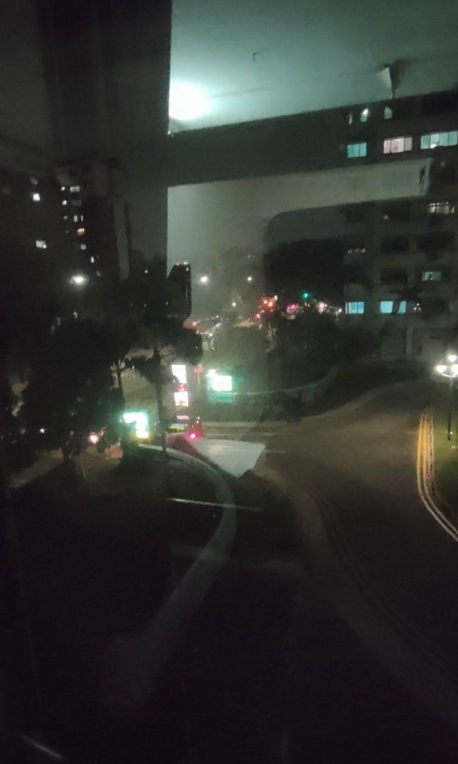 Single Bed Frame (Category: HDB) located in Singapore. Submitted by resh01 (Listing ID 1291130013, Image 2). Description: Hi near bus stop and airport Loyang industrial estate market place giant sheng siong supermarket. Any other things please contact me. thanks..