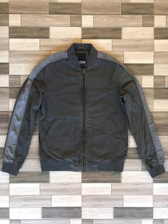 (Category: ) located in . Submitted by 368thrift (Listing ID 1290999669, Image 1). Description: .