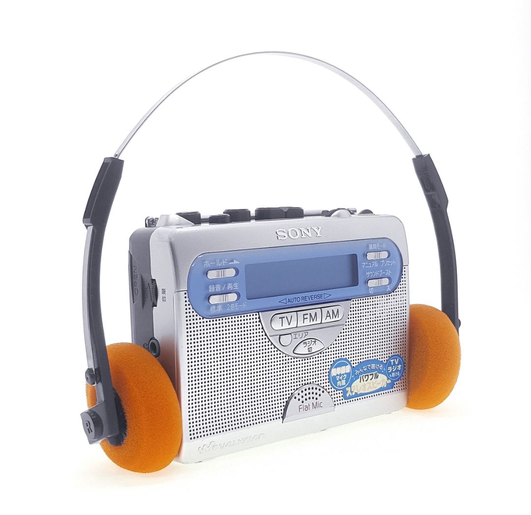 Sony Walkman WM-GX410 AM/FM Radio Cassette Player/Recorder In Excellent  Working Condition