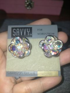 Vintage Swarovski Crystals Flower Stud Earrings