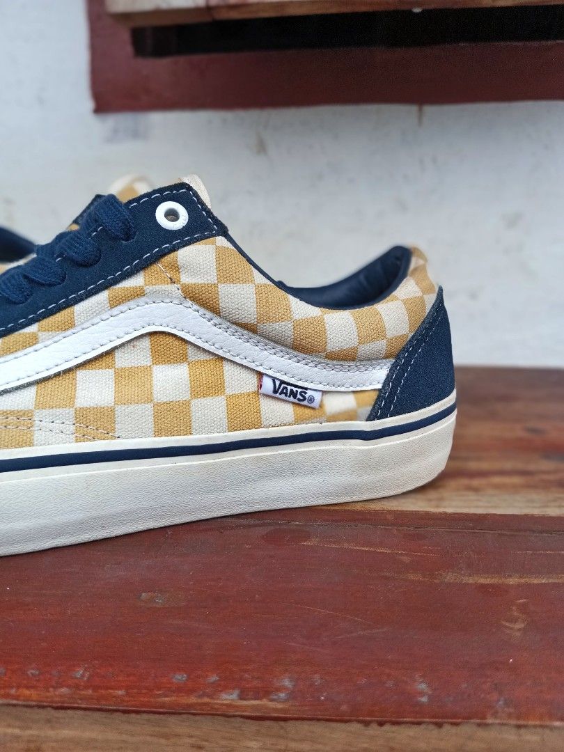 Vans old skool pro checkerboard dress blue sales