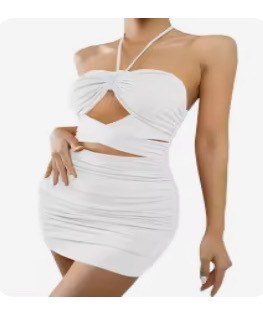 (Category: ) located in . Submitted by preloved.dresses (Listing ID 1291083153, Image 1). Description: .