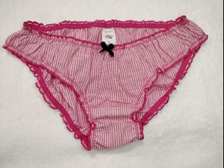 (Category: ) located in . Submitted by angel6789 (Listing ID 1291165872, Image 1). Description: .
