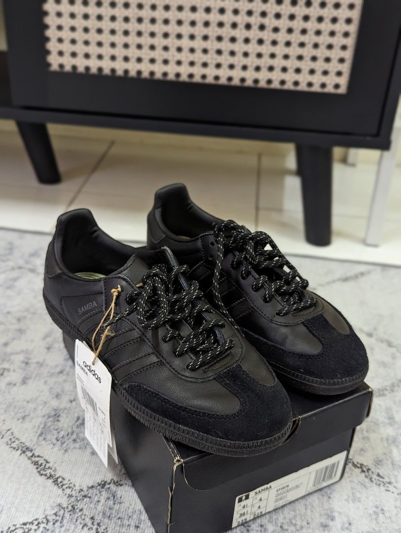 Adidas originals pharrell williams black 2025