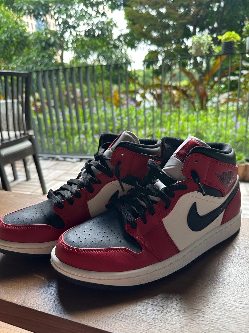 Air Jordan 1 Mid Chicago Black Toe Men s Fashion Footwear Sneakers on Carousell