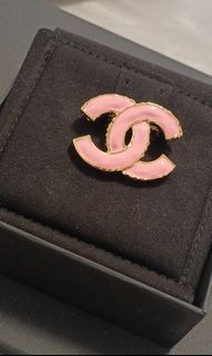Sale Authentic Chanel Brooch FOR THOSE WHO  LOVE PINK 💕