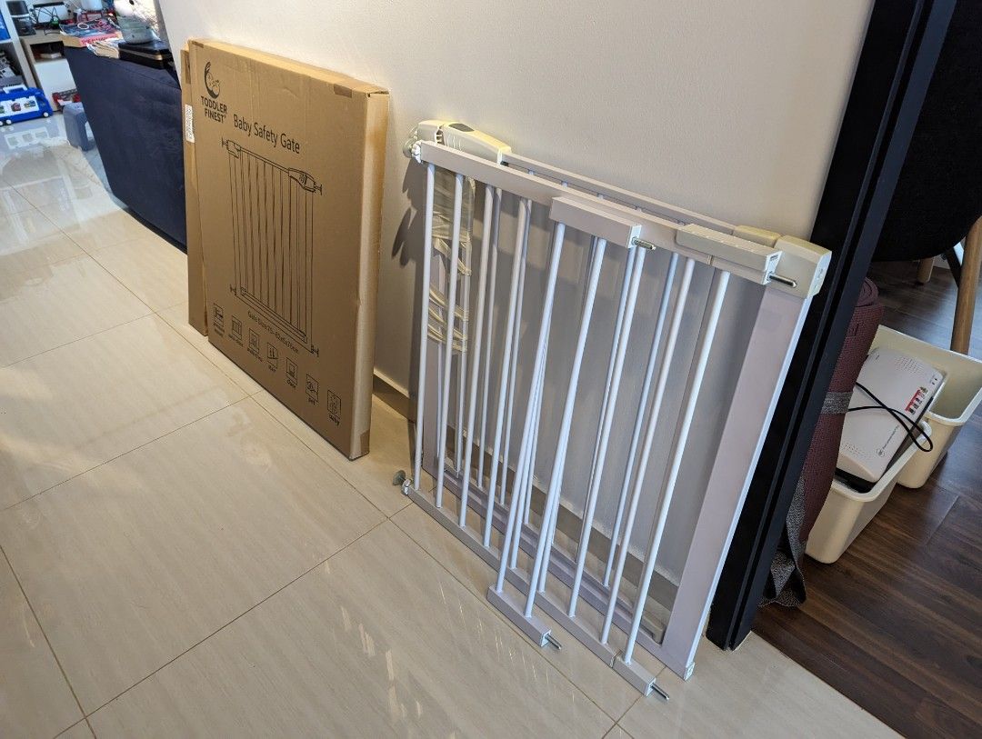 Argos stair shop gates sale