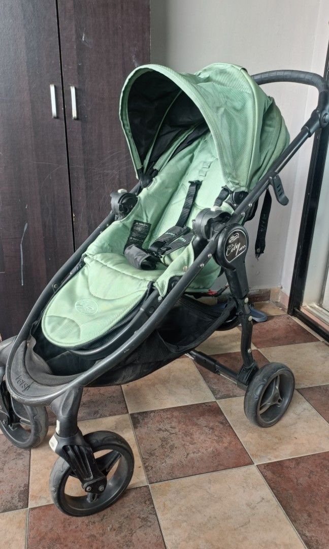 Jogging sales stroller clearance