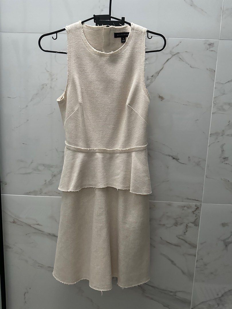 banana republic beige dress R&M Richards main image 0