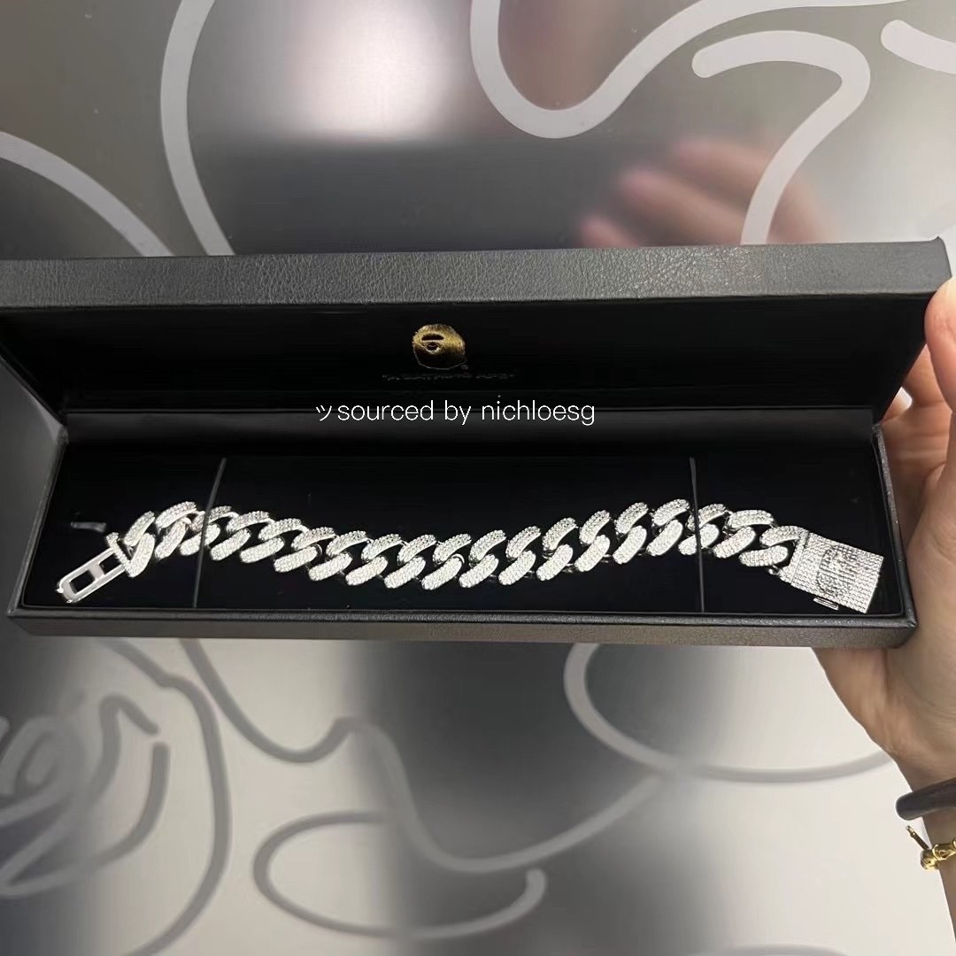 BAPE APE HEAD FAT BRACELET, Women