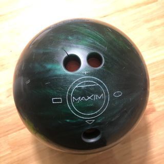 Plastic Bowling Ball 7lbs