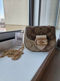 (Category: ) located in . Submitted by kayeapparel (Listing ID 1291198447, Image 1). Description: .