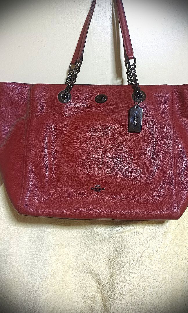Coach turnlock chain tote in polished pebble leather on sale