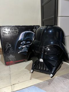 Darth Vader Premium Electronic Helmet