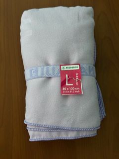 Decathlon Nabaiji Large Microfiber Towel