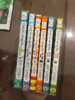 Diary of a Wimpy Kid (Bilingual version) 18 books, Hobbies & Toys, Books &  Magazines, Children's Books on Carousell