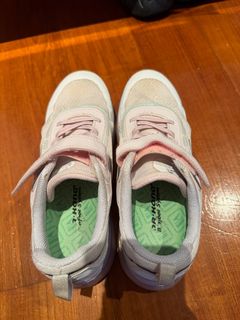 （分類：）位於 。 由 happyfox_55a8be 提交（商品編號 1291278456，圖片 1）。簡介： 。